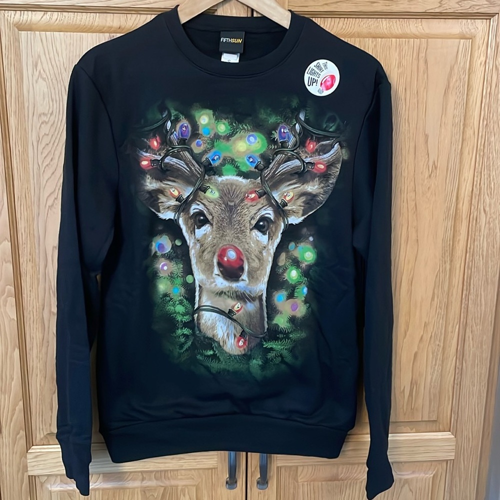 Light Up Reindeer Christmas Sweater Black size small